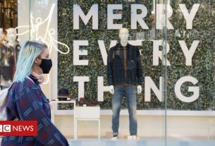 , Early Christmas shopping helps boost retail sales, Saubio Making Wealth