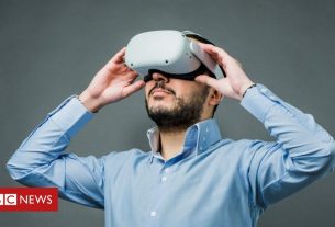 , Virtual reality headsets for work ‘could snowball’, Saubio Making Wealth