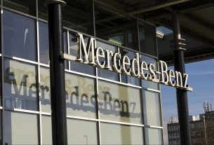 , Learn From Mercedes-Benz&#8217;s Reputation-Damaging Mistake in the Chinese Market, Saubio Making Wealth